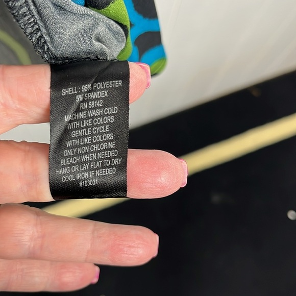 Signature London Womens Dress M Black Green Pullover Swirl Pattern Soft Classy - Picture 7 of 12